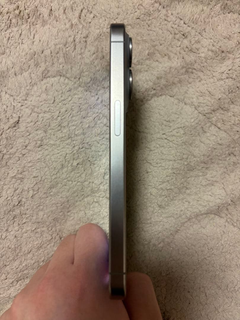 iPhone15Pro 128GB ナチュラルチタニウム