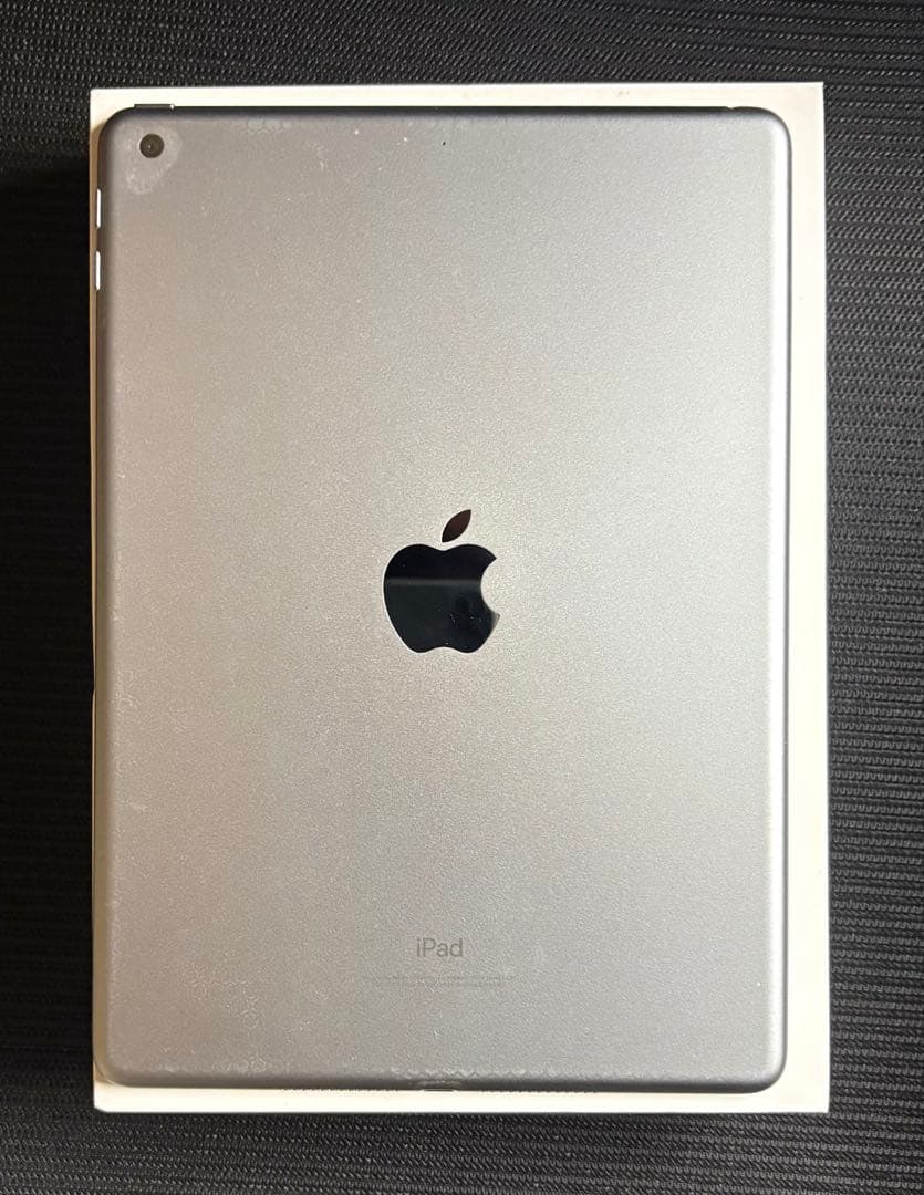 iPad 第6世代 スペースグレー 32GB