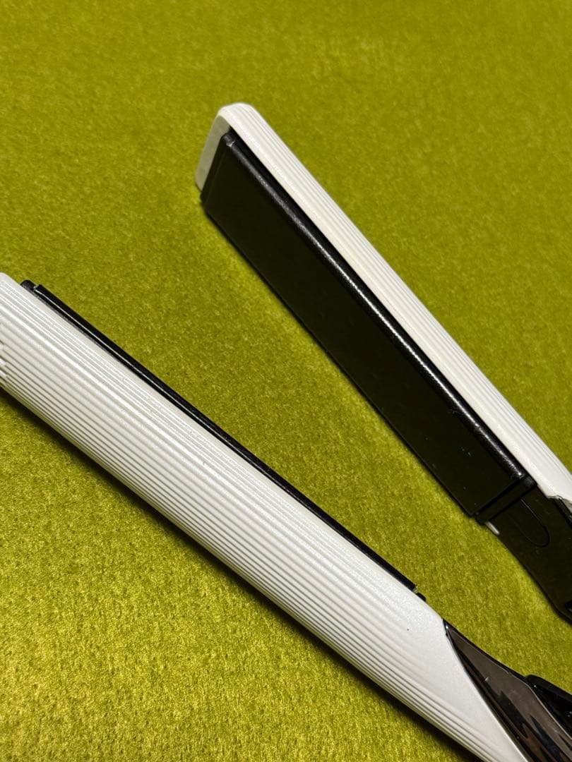 ◆動作品◆ReFa◆リファ◆ビューティックストレートアイロン◆ホワイト◆