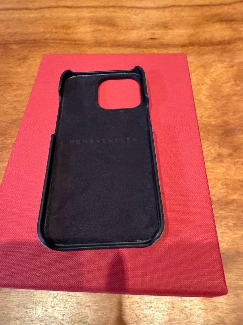 ボナベンチュラ　iPhone13pro