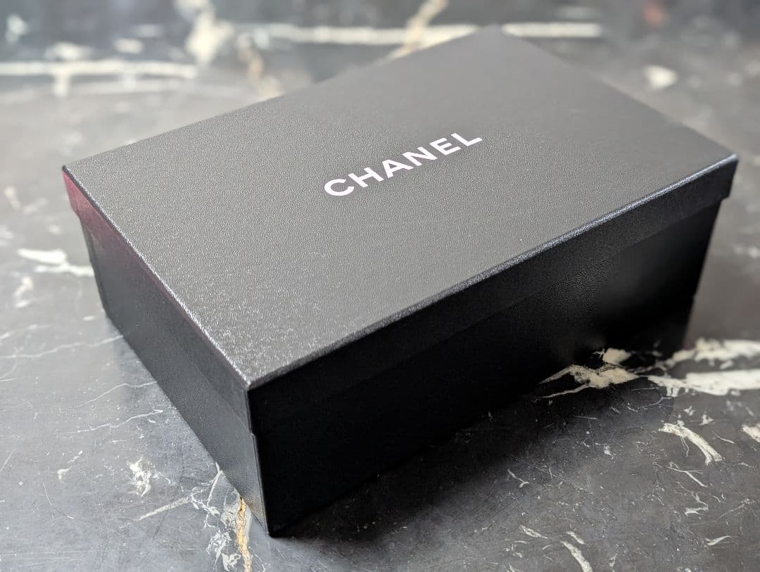 ♥CHANEL♥ロゴ キルティング　新品