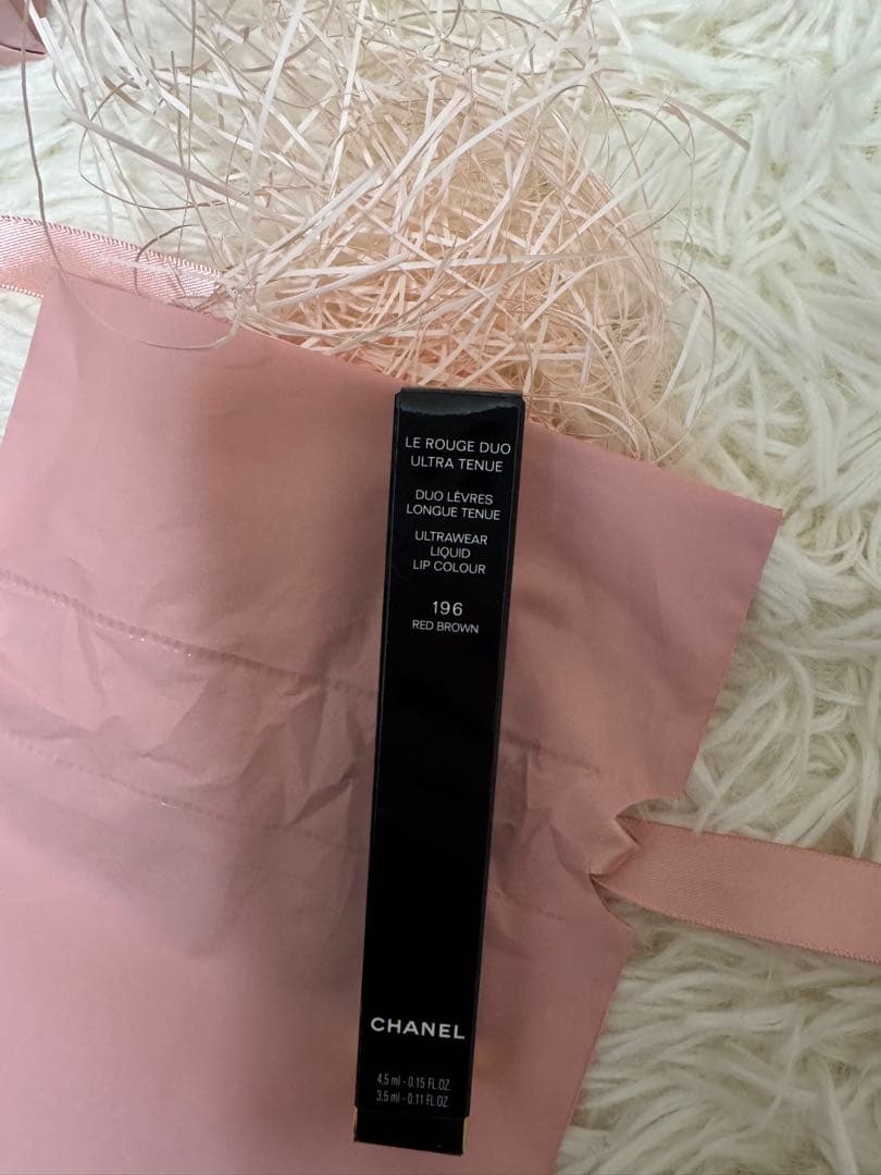 シャネル　ル　ルージュ デュオ ウルトラ トゥニュ 196 レッドブラウン
