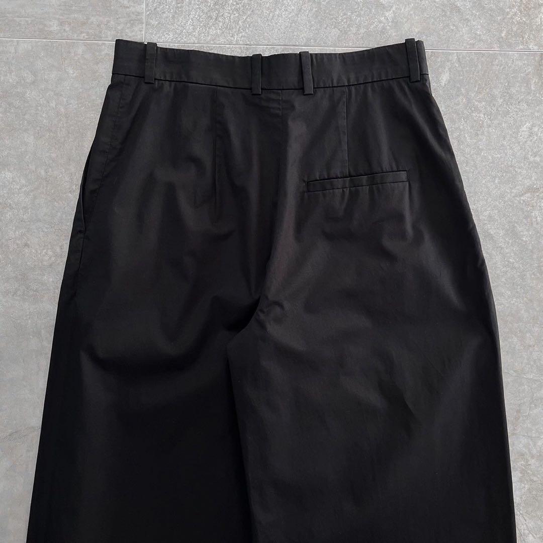 COS ワイドスラックス