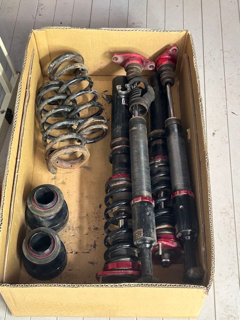 ビアンテ　Largus 全長調整式　車高調