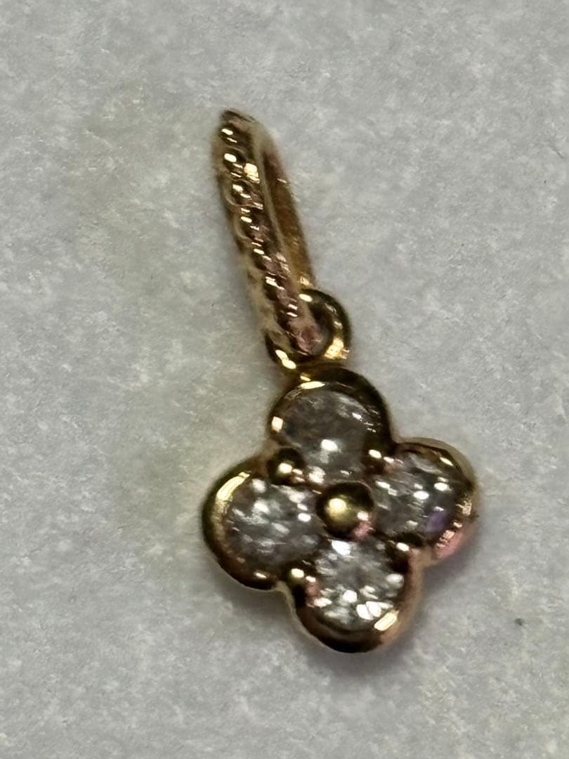 花型18kペンダントトップ