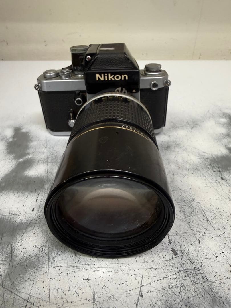 w*4様 Nikon F2 一眼レフフィルムカメラ 望遠レンズ付き