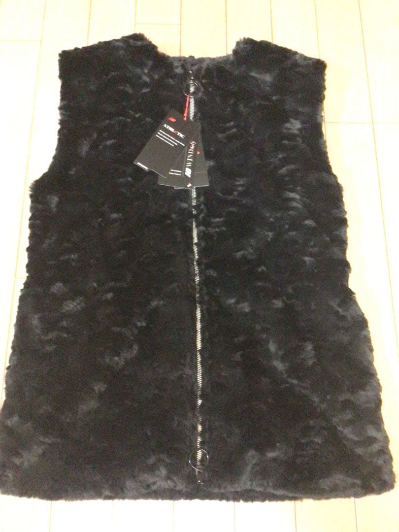 ニューバランス 防風ストレッチ総裏 フルジップ ファーベスト ブラック