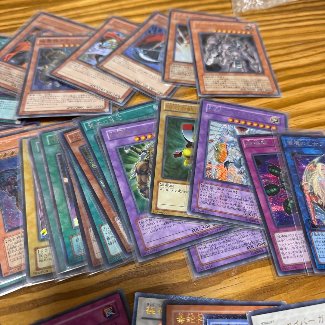 ま*こ様 遊戯王カード レリーフ含む 大量セット