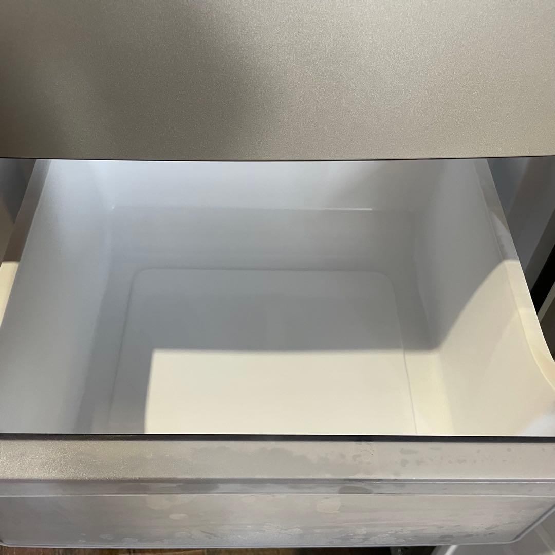 REFAGE YRZ-F23L ノンフロン冷凍冷蔵庫 2024年製 226L