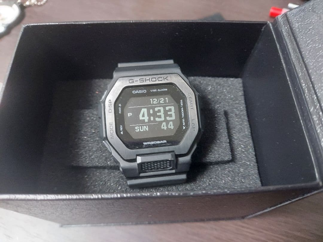 【最終価格】G-SHOCK GBX-100NS-1JF ブラック