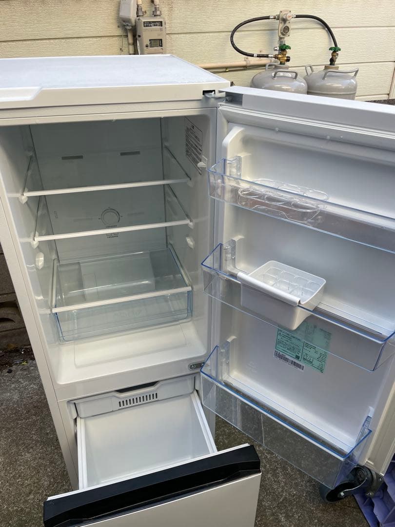 Hisense 2ドア冷蔵庫　2024年製ホワイト