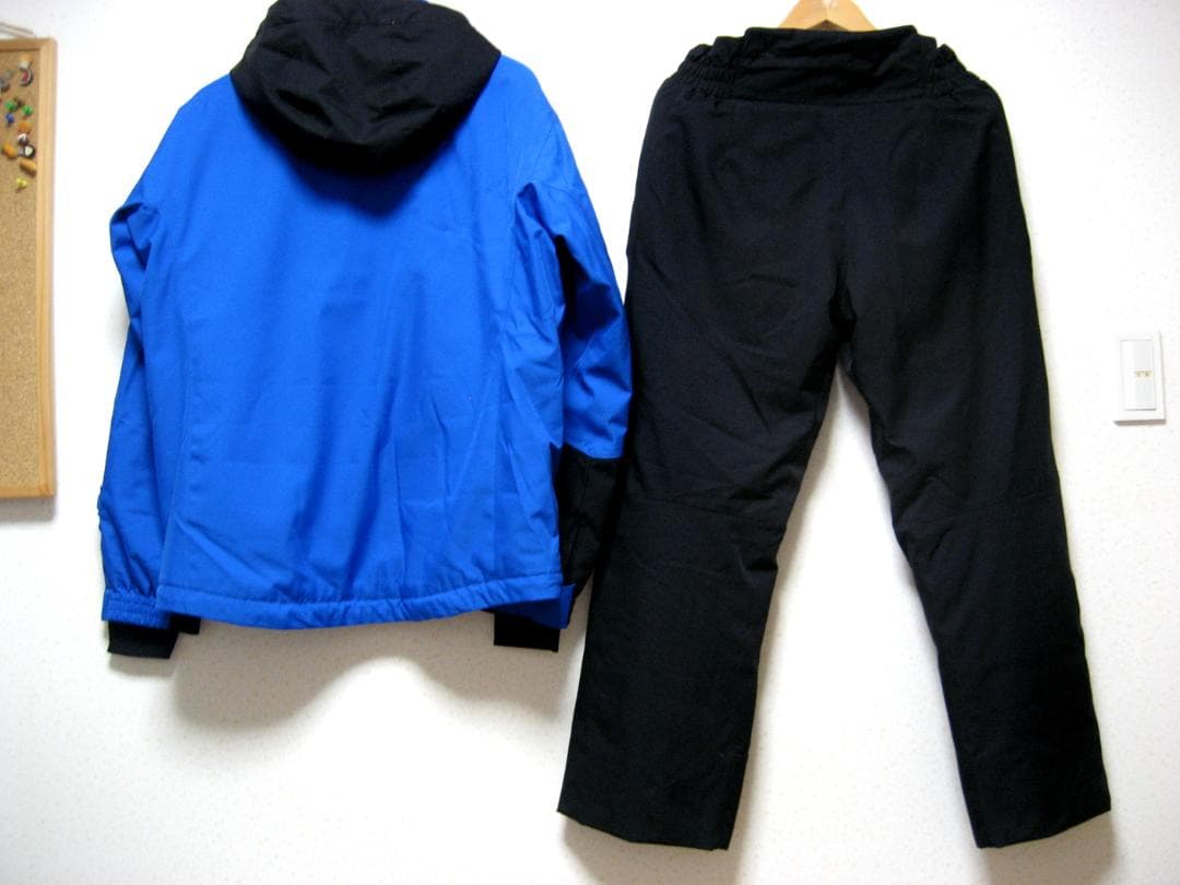 お値下げ依頼対応　超美品 オンヨネ 高機能ウェア 上下Lサイズセット