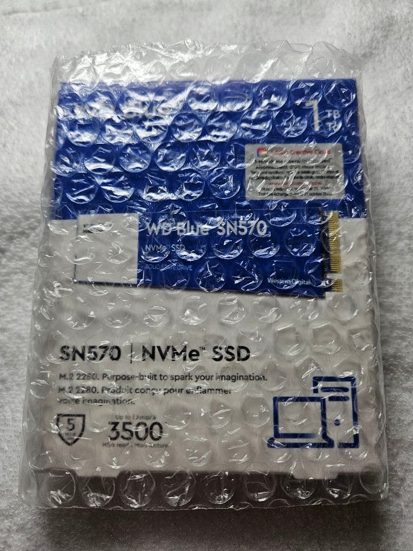 新品未使用未開封品 WD Blue SN570 NVMe SSD 1TB 1箱