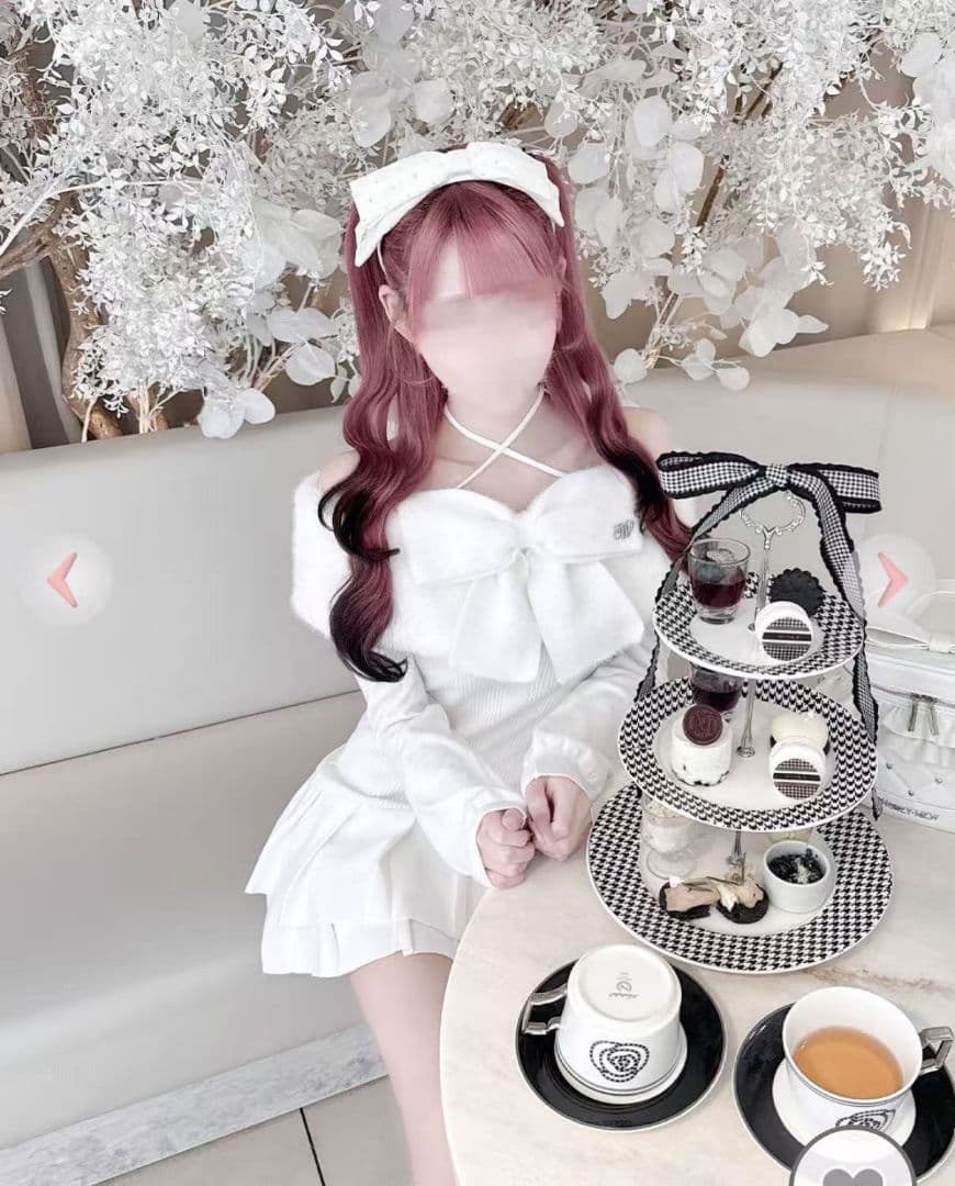 HONEY MEW ハニーミュウ ビッグリボンクロスオフショルワンピ 白