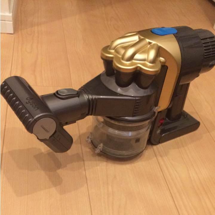 ダイソン dyson コードレス ハンディークリーナー