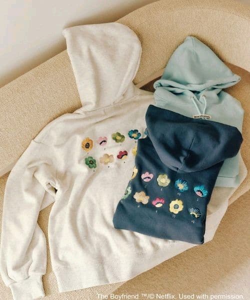 フラワープルオーバーフーディー ニコアンド nikoand ボーイフレンド L