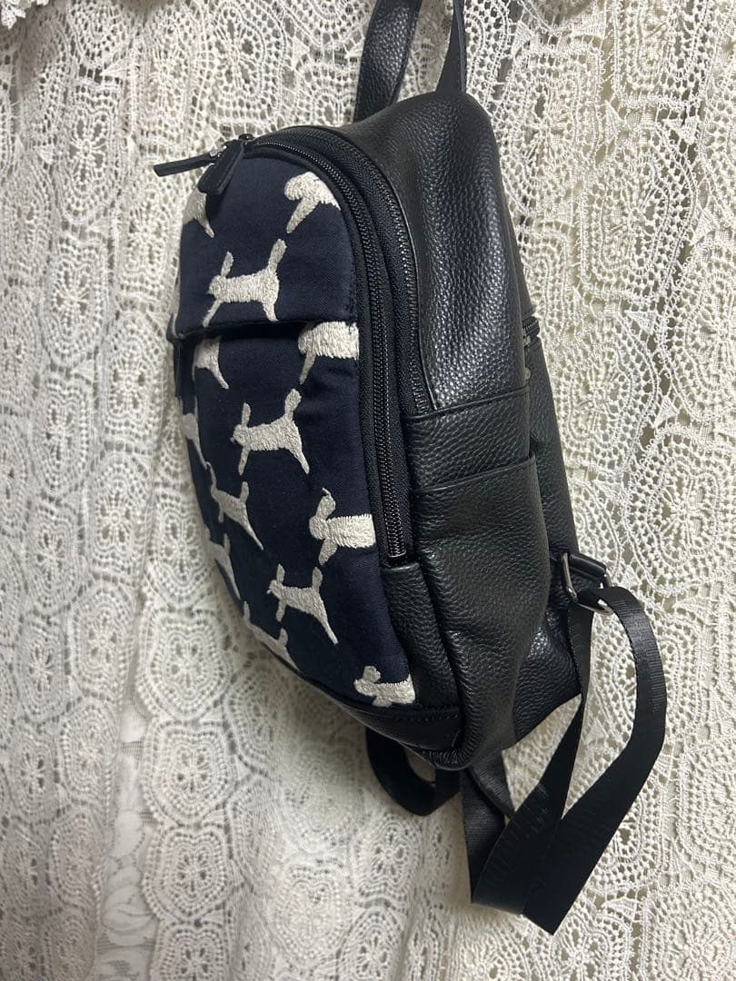 51112Bミナペルホネンハーフハンドメイド 本革リュックrun run run