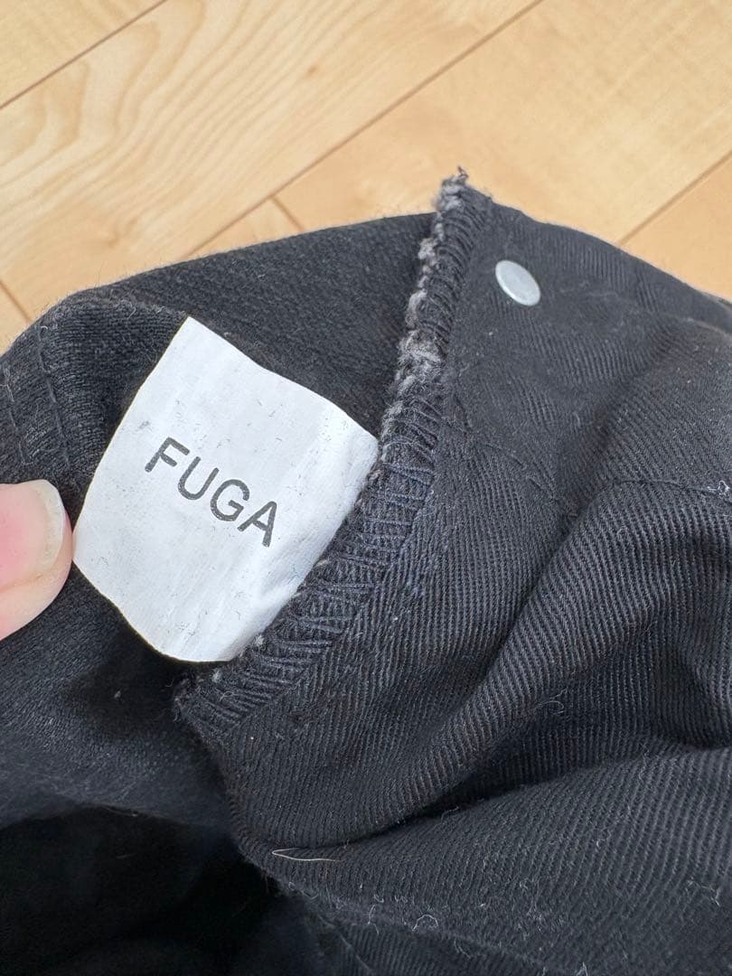FUGA ブラック フレア デニム