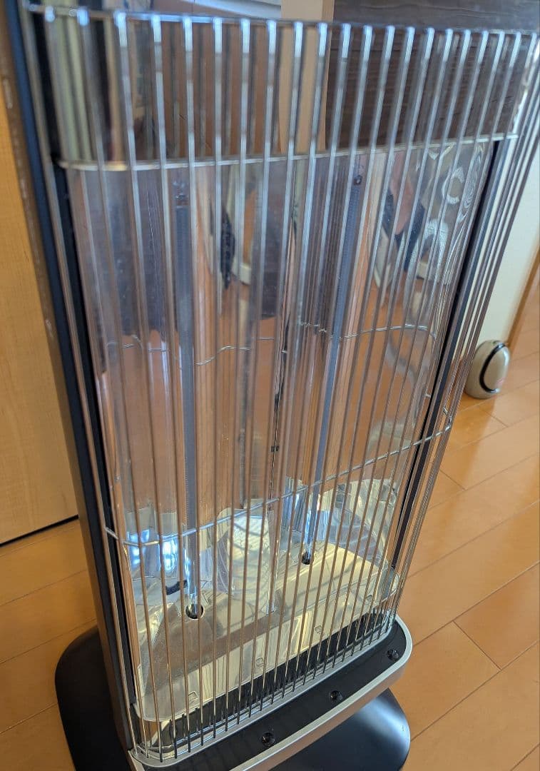 【美品】アラジン グラファイトヒーター AEH-2G10AJ 2021年製