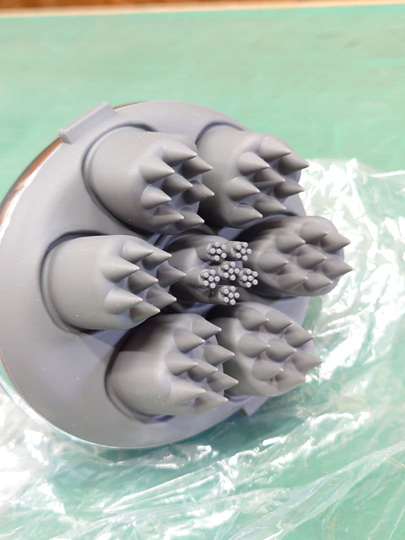 ばばねこ ☆【未使用品】ヤーマン ミーゼ ニードルヘッドスパリフト