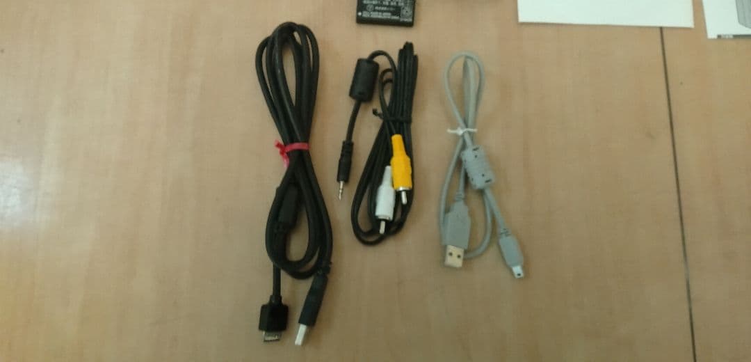 【美品】　RICOH R10 デジタルカメラ リコー