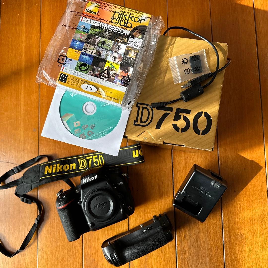 Nikon D750 デジタル一眼レフカメラ 本体　ボディ