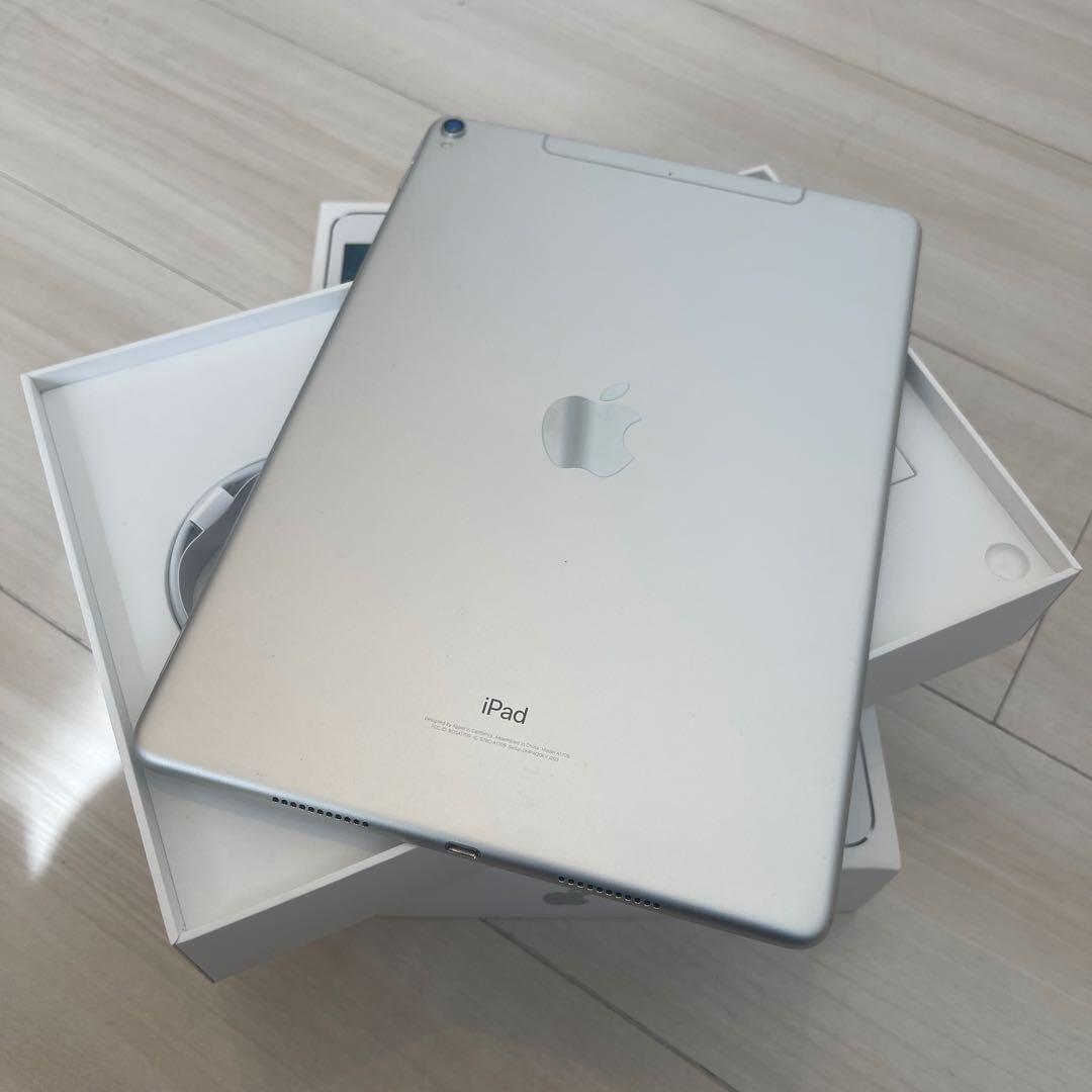 ■美品 iPad Pro 10.5in Wi+Cel 64G MQF02J/A