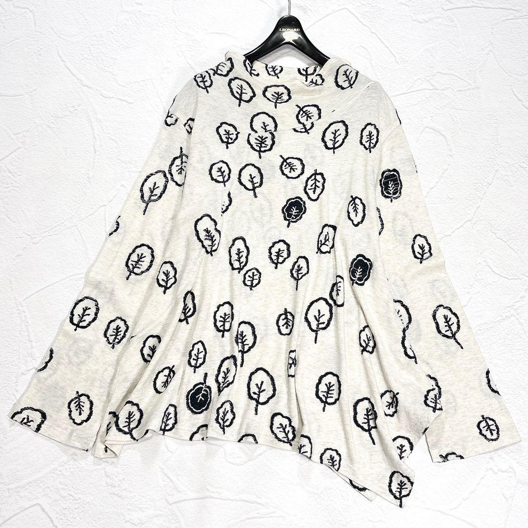 慈雨　センソユニコ　チュニック　カットソー　ハイネック　変形　総柄　木の葉柄