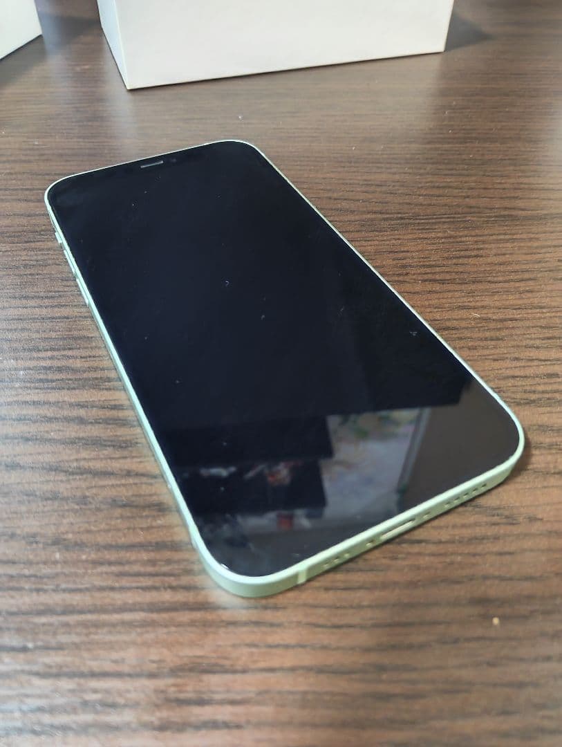 Apple iPhone 12 グリーン 本体　64GB