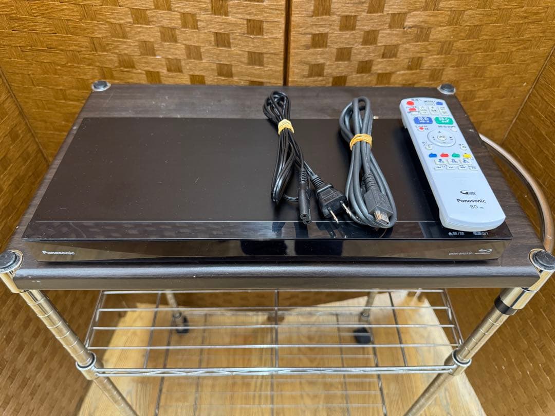 F002 美品　Panasonic ブルーレイレコーダー　500GB