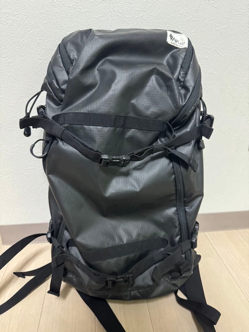 AK457 バックパック 18L fragment Burton バートン