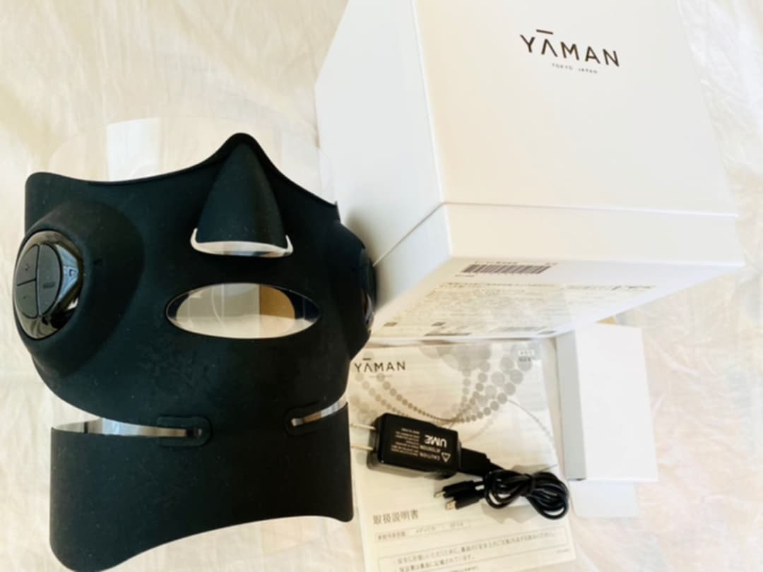 値下げしました！美品✨ヤーマンメディリフト　YA−MAN EP-14BB