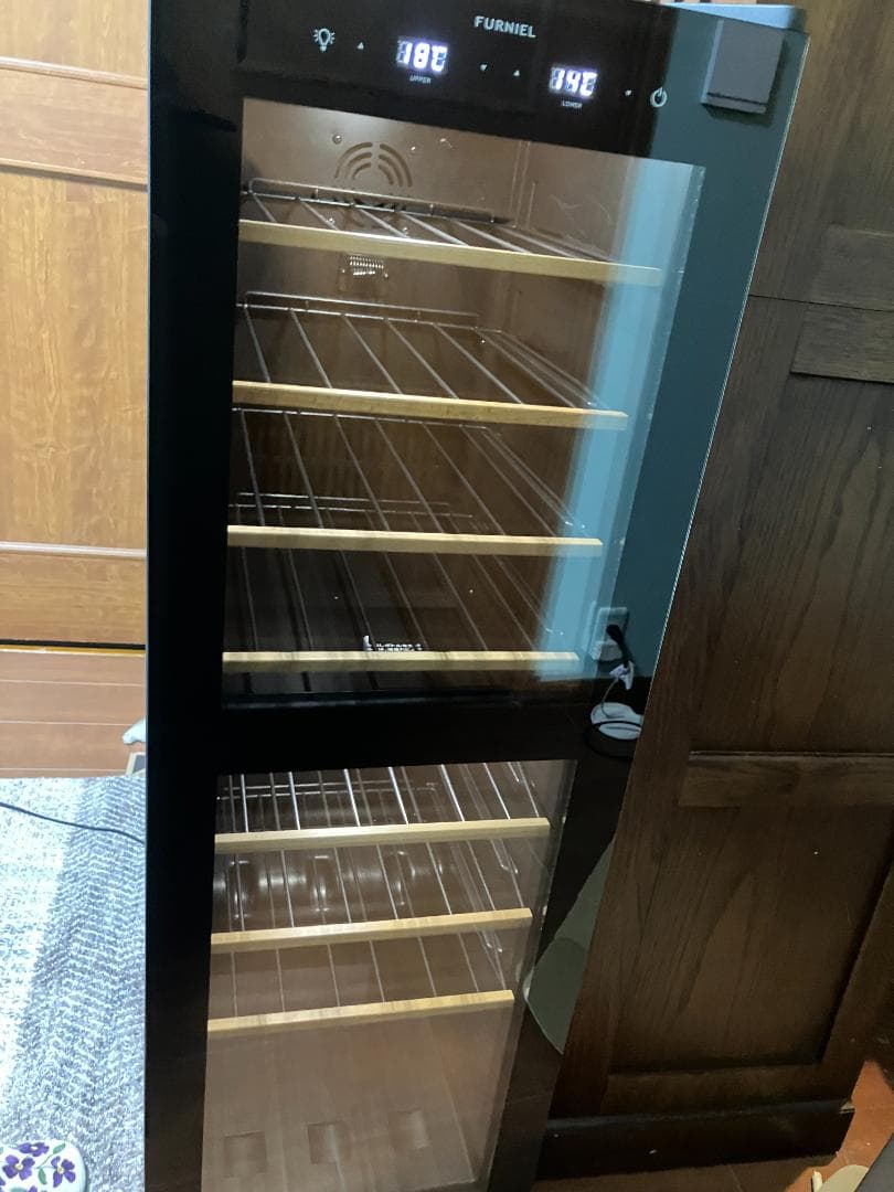 ワインセラー　FURNIEL SAB-90GPB