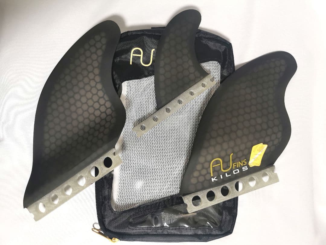 AU fin fins フィン KILOS ツインスタビ ハニカムコア