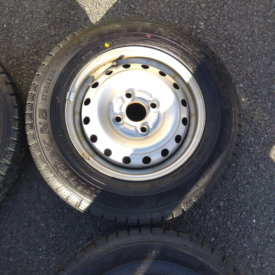 145/80R13　ほぼ新品スタッドレスタイヤ　ホイル付き　４本セット　送料込み