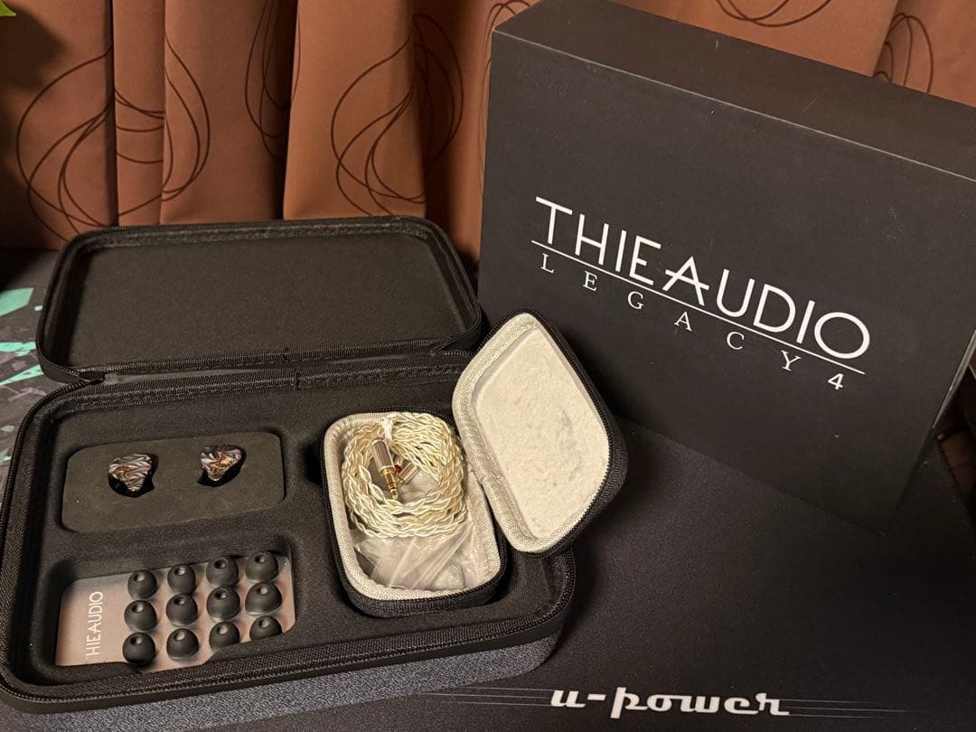 イヤホン THIEAUDIO LEGACY 4