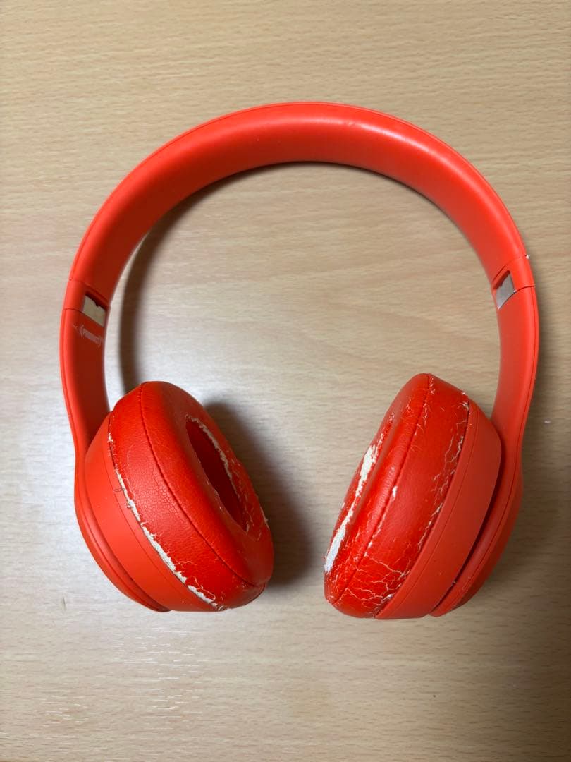 Beats Solo3 Wireless レッド
