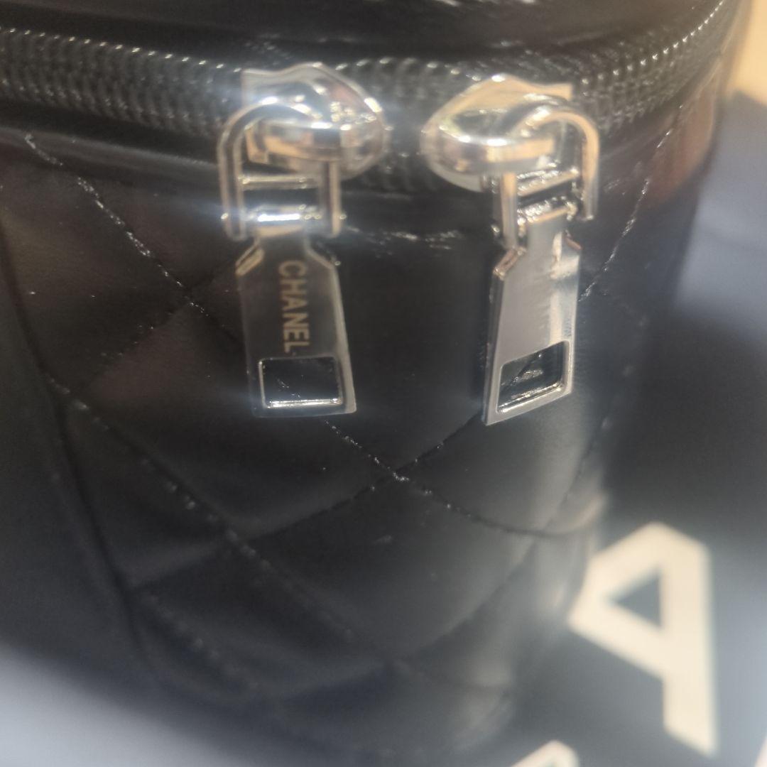 CHANEL ブラック キルティングポーチ非売品限定