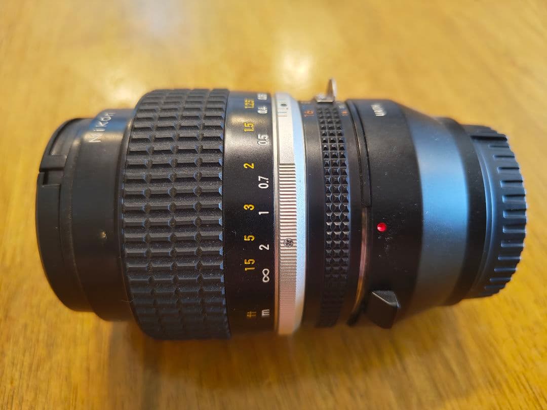 Nikon 35mm f/1.4 レンズ