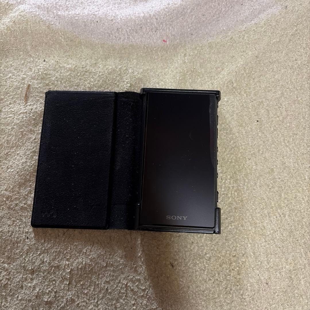 SONY デジタルオーディオプレーヤーケース付き