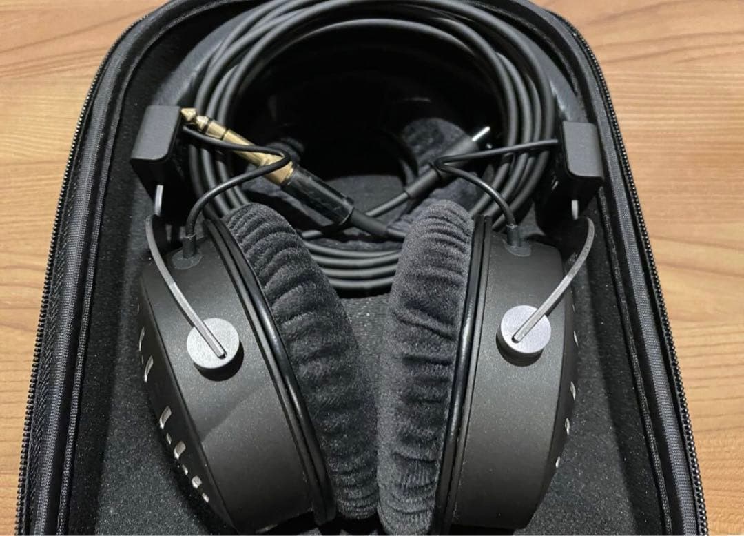 DT 1990 PRO ヘッドホン