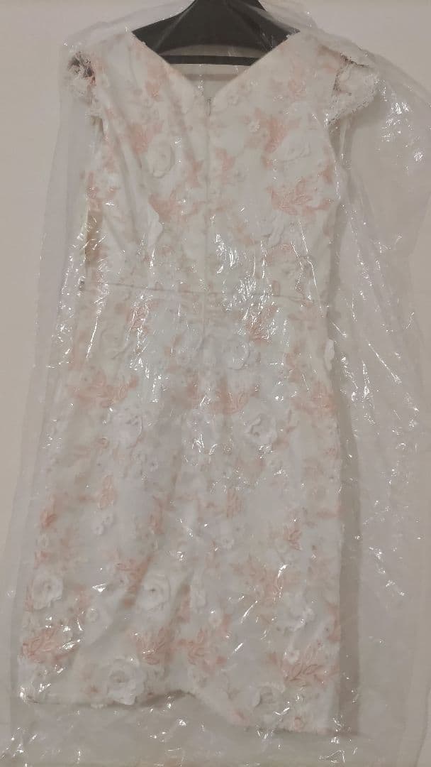 ローブドフルール fm1732 立体フラワーレース袖リボン タイトミニドレス