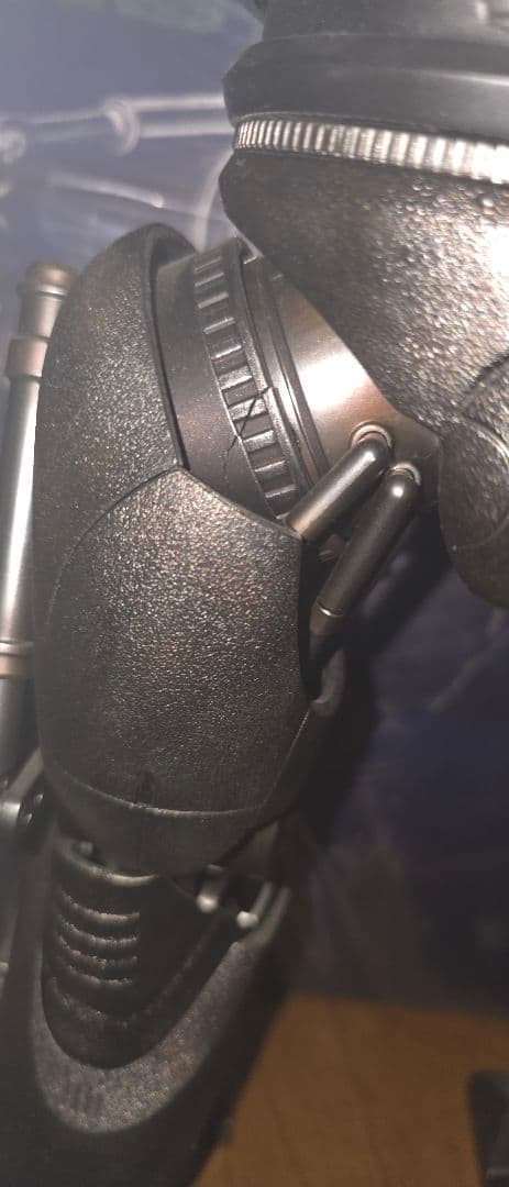 hottoys 『アイアンマン』１／６スケールフィギュア　アイアンモンガー