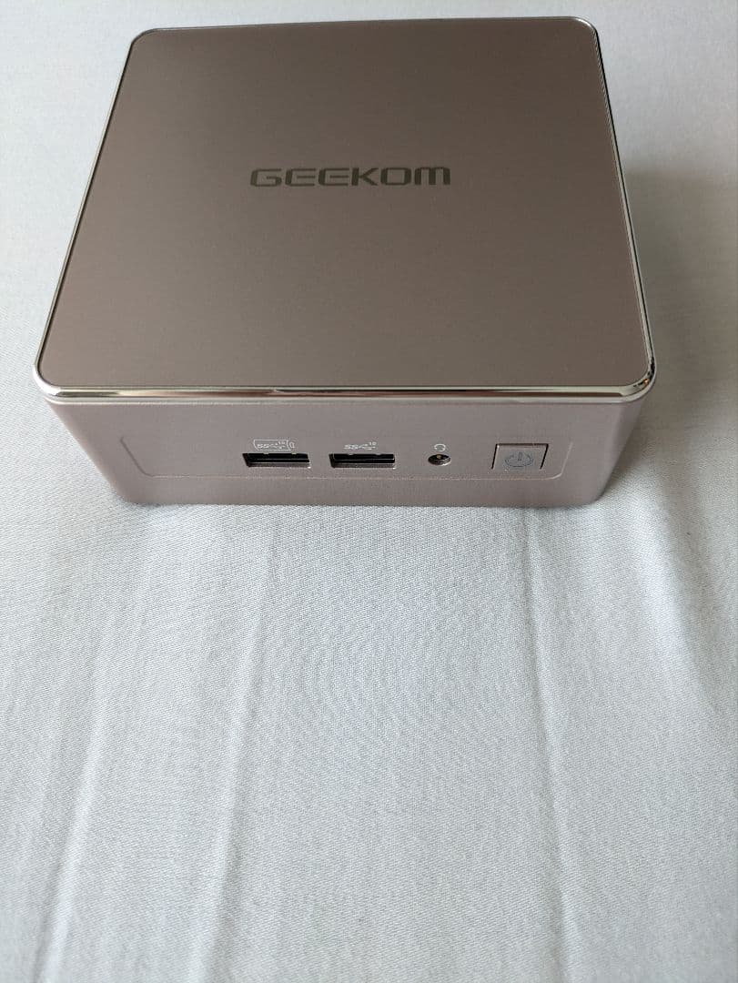 GEEKOM ミニPC A5 ＆簡易モニター・キーボード・トラックボールマウス)