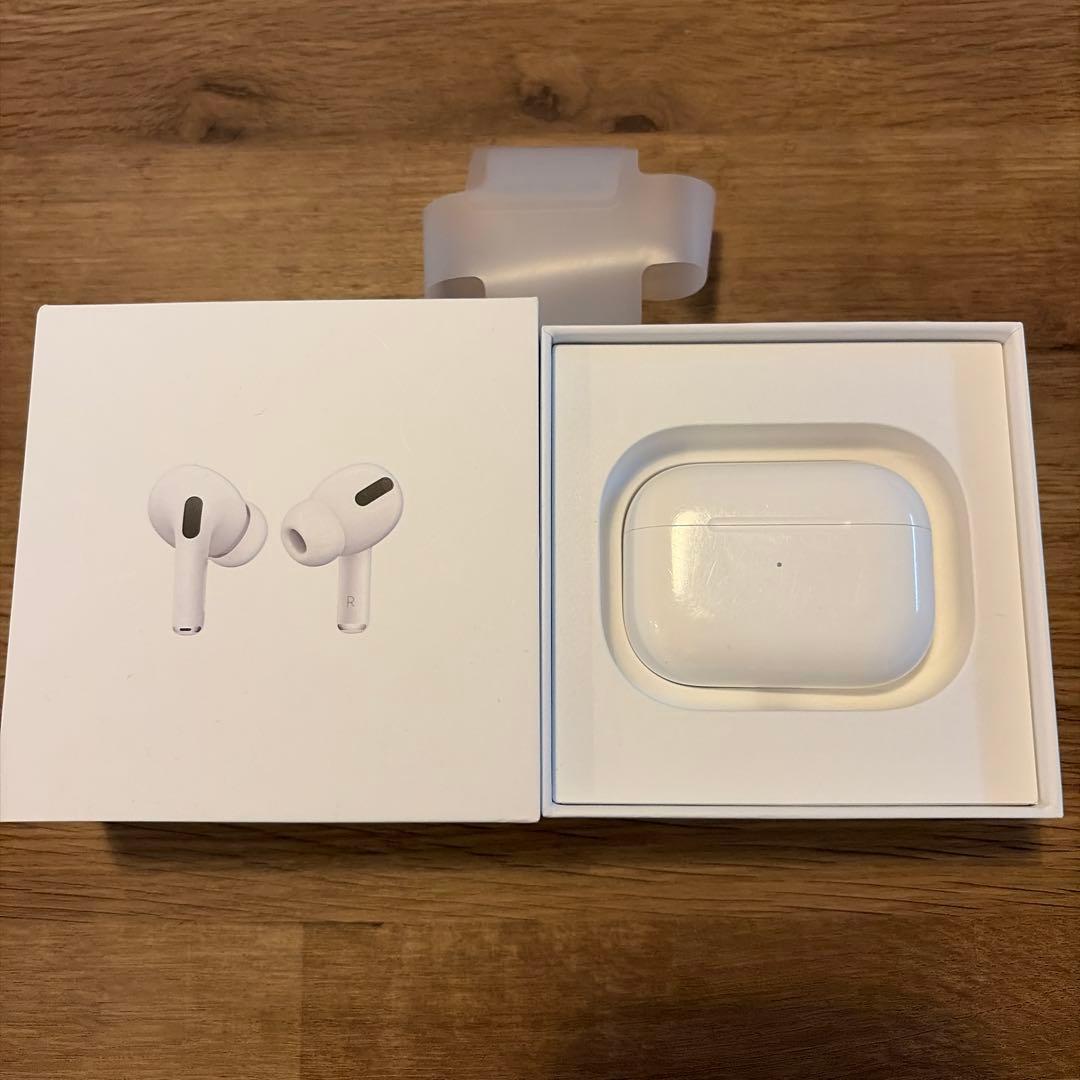 AirPods Pro 本体 充電ケース付き（第2世代）