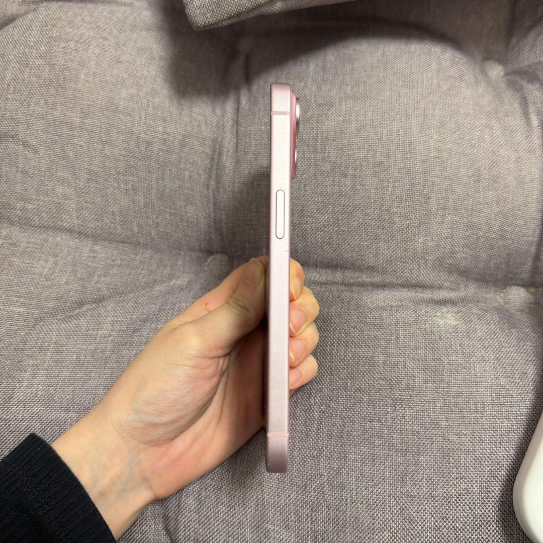 スマートフォン本体 iPhone15 128GB