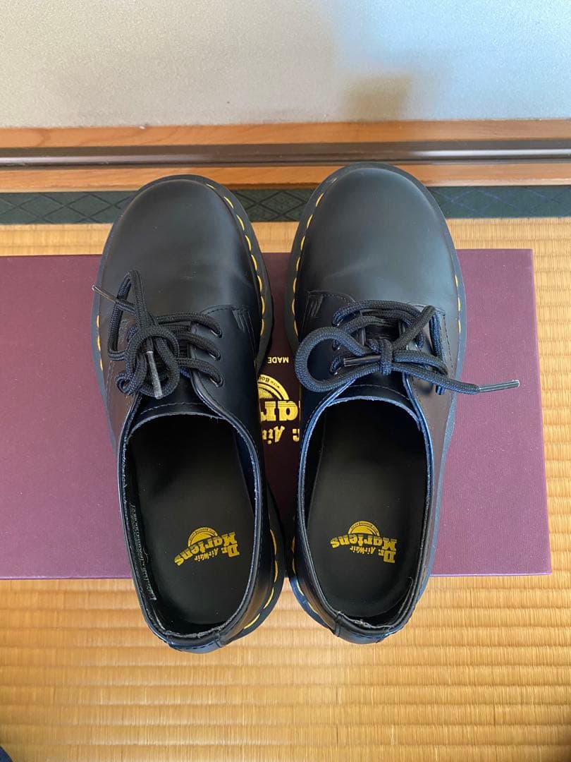 美品ドクターマーチン 1461 3ホール EU37（23cm）