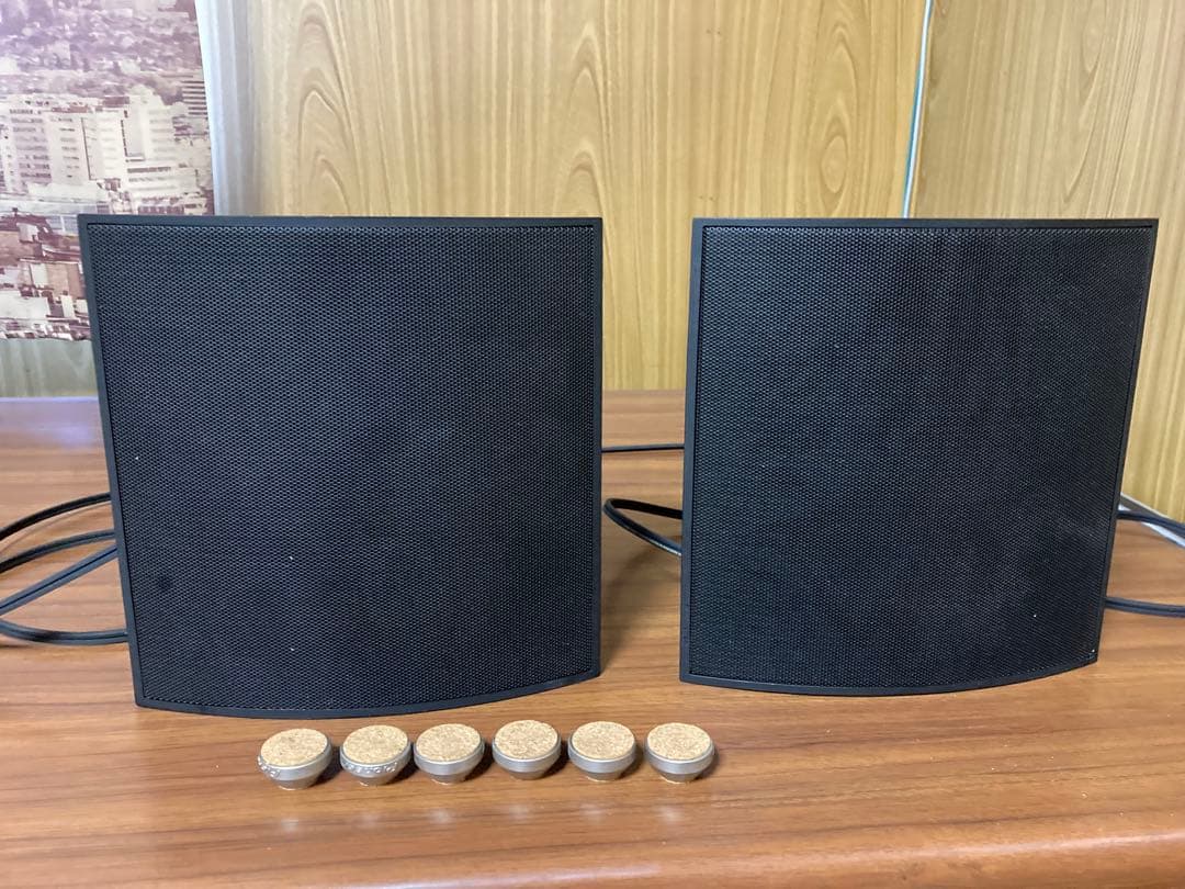 カーブ型ブラックスピーカー2台セット