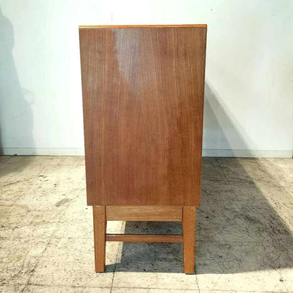 M♦10月SALE 北欧ヴィンテージ 　チーク無垢 　オイル仕上げ　サイドボード