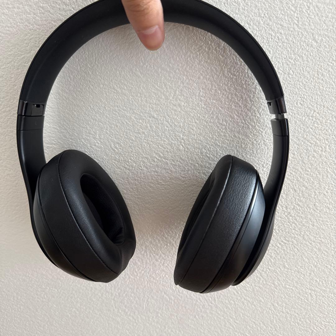 Beats Studio 3ワイヤレスヘッドホン ブラック